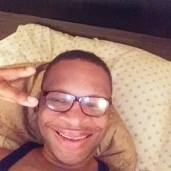 Meet your Posher, Mark - Picture 1 of 1